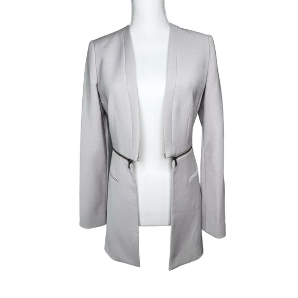 BCBGMaxAzaria NWT DerekCutaway Blazer in Light Stone Size X-Small - Picture 1 of 13